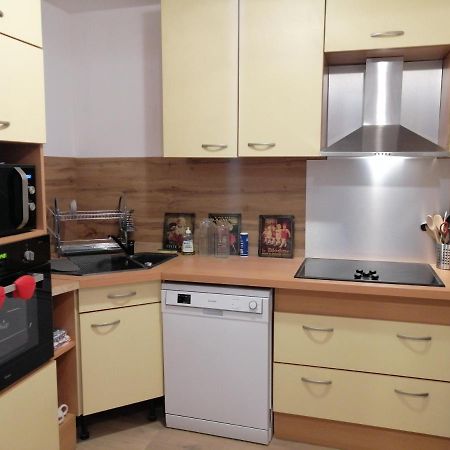 Logement Entier Spacieux Et Confortable A 1 H De Paris Courtenay  Bagian luar foto