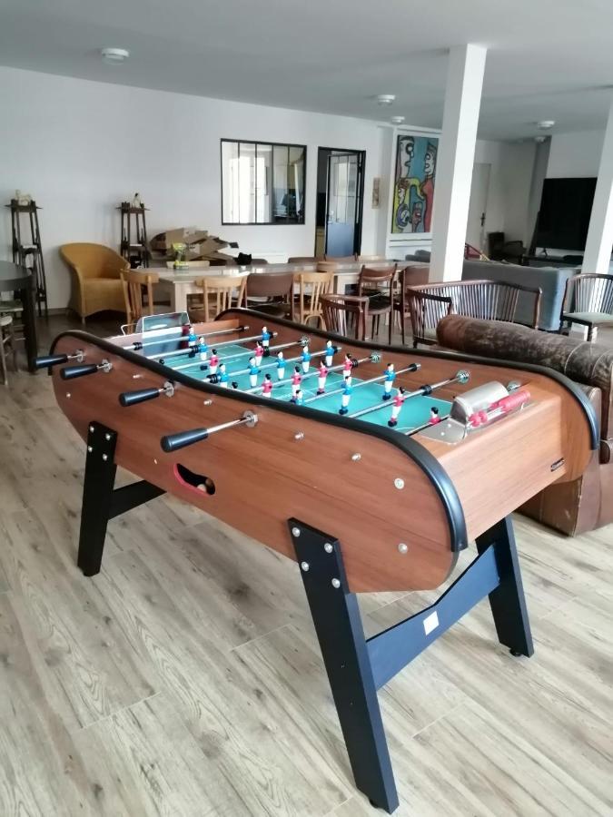 Logement Entier Spacieux Et Confortable A 1 H De Paris Courtenay  Bagian luar foto